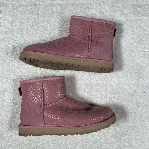 UGG Classic Ankle Boots Mini Sparkle Spots Dusty Orchid Suede Sheepskin - Picture 1 of 5